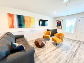 102 Queen ADA Suite, 1st Floor Low Tide